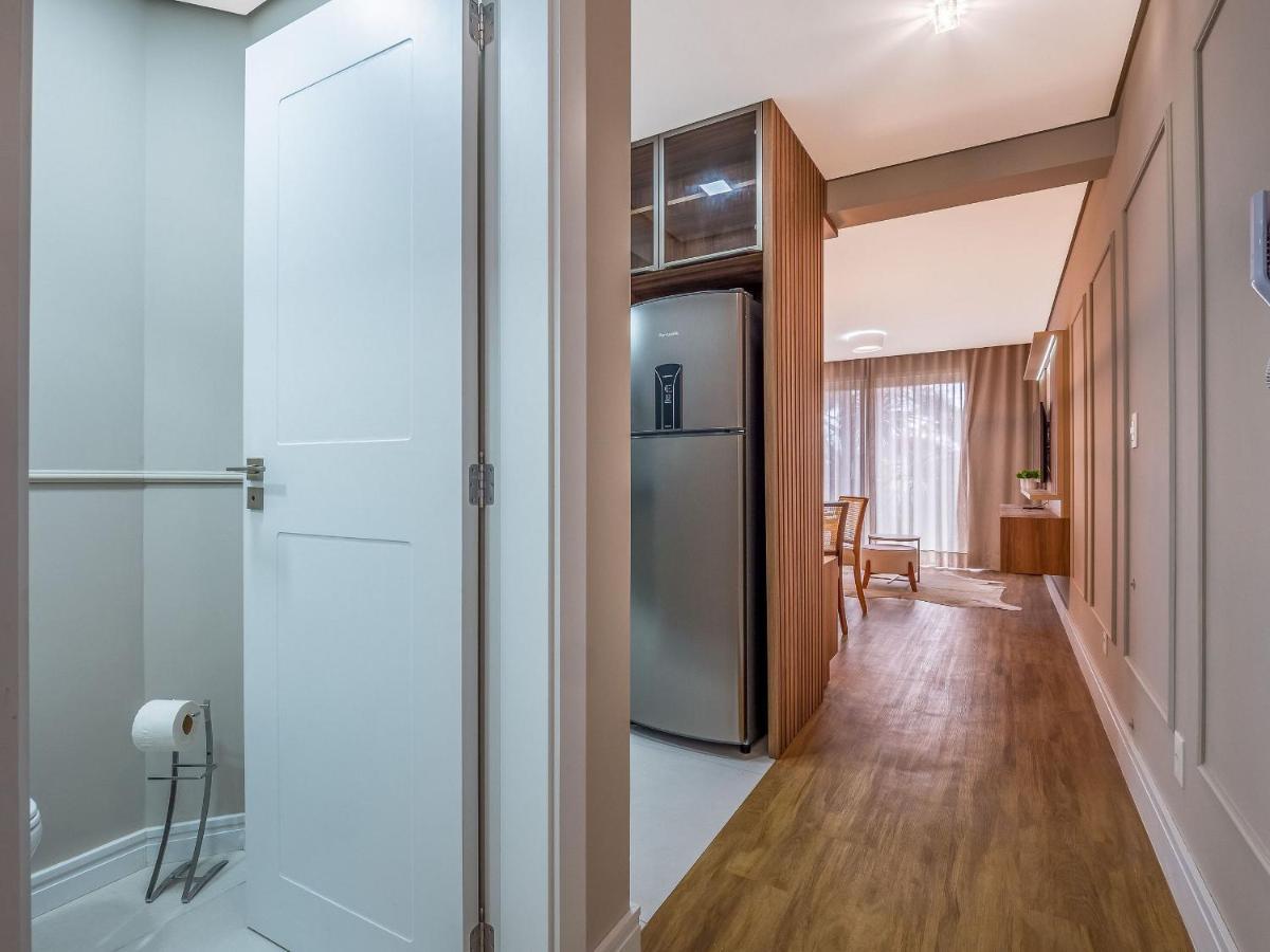 Apartamento Alpes Da Montanha 203 - Ap Novo Junto Ao Centro De Gramado + Garagem Exterior foto